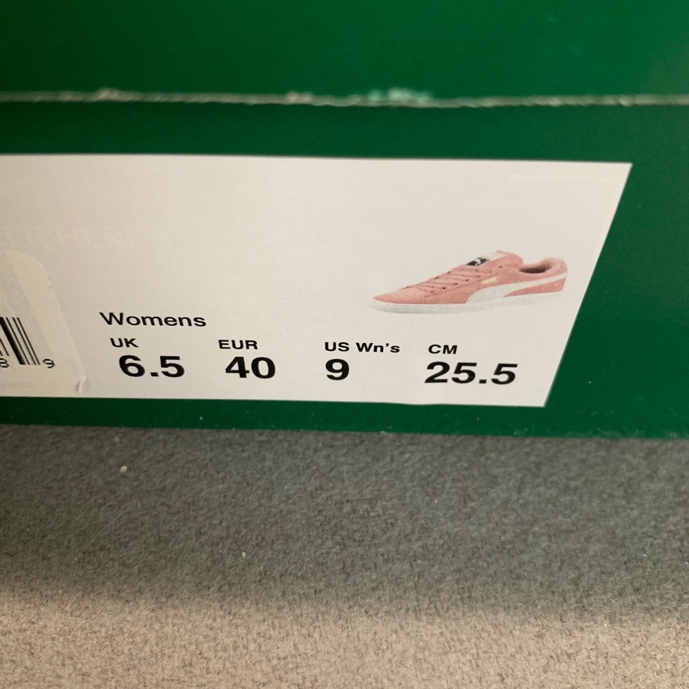 Pumas - Picture 4 of 4